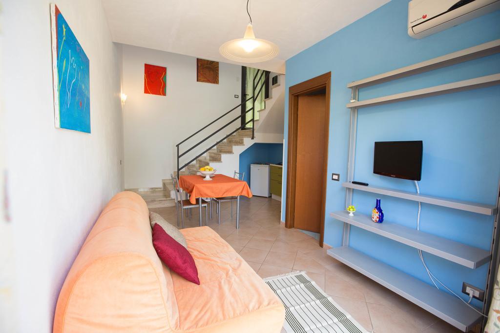 Ogliastro Sul Mare - Sleep And Dream Villa Cefalu Bilik gambar